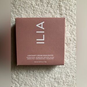 ILIA LIGHTSHIFT CREAM HIGHLIGHTER